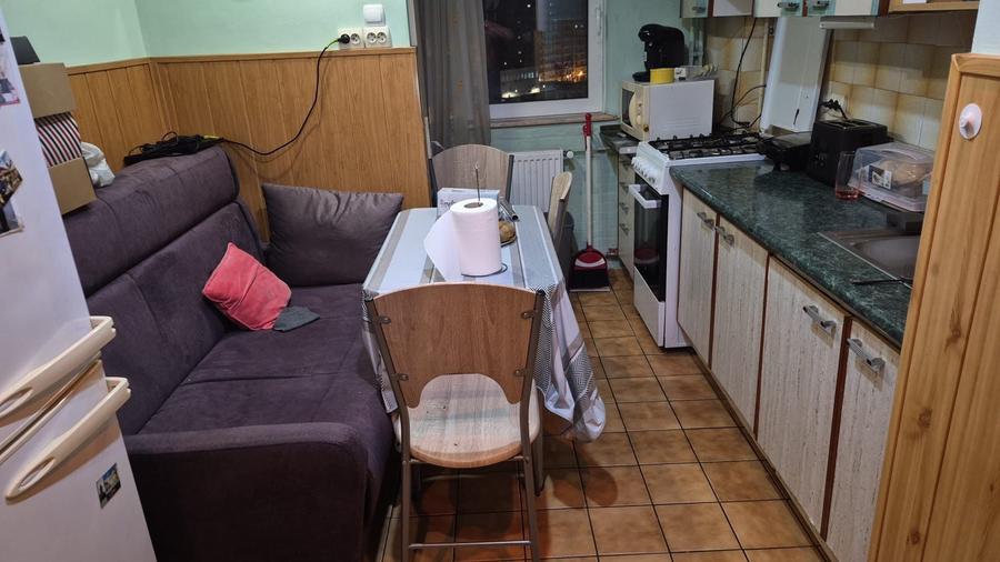 Apartament cu 2 camere decomandat în Calea București