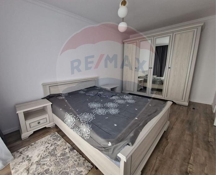Apartament cu 2 camere semidecomandat în Nord-Vest
