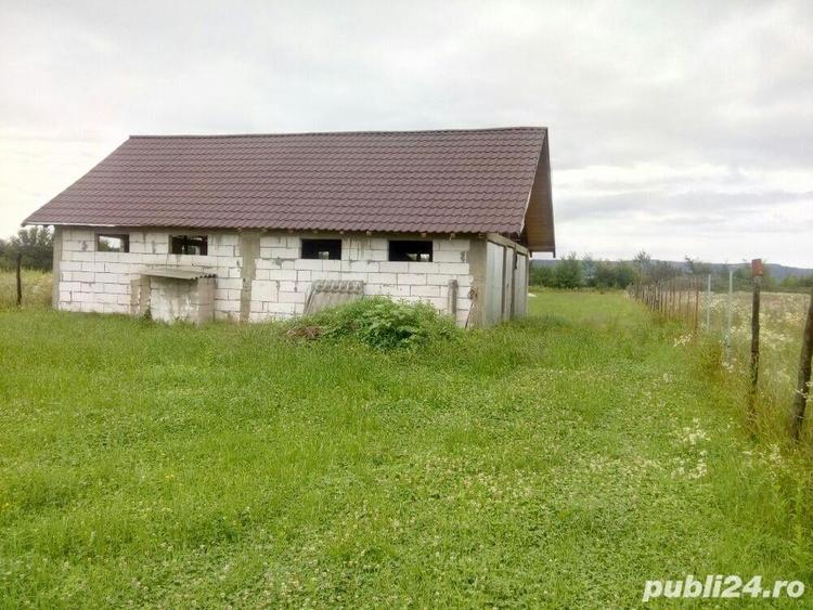 Teren de 2200 mp, în Central
