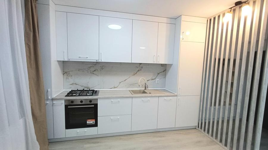 Apartament cu 2 camere decomandat în 9 Mai