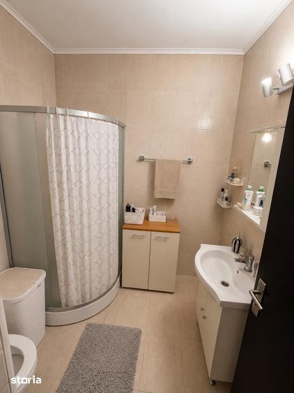 Apartament cu 2 camere semidecomandat în Între Lacuri