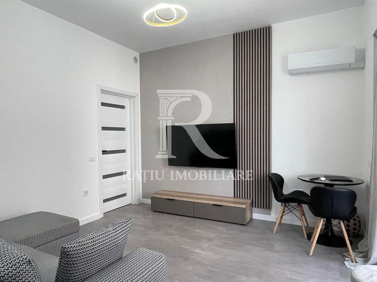 Apartament cu 2 camere nedecomandat, mobilat în Sânmartin
