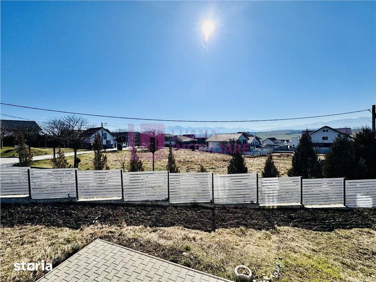 Casă cu 4 camere cu Teren 573 Mp în Ștefan cel Mare