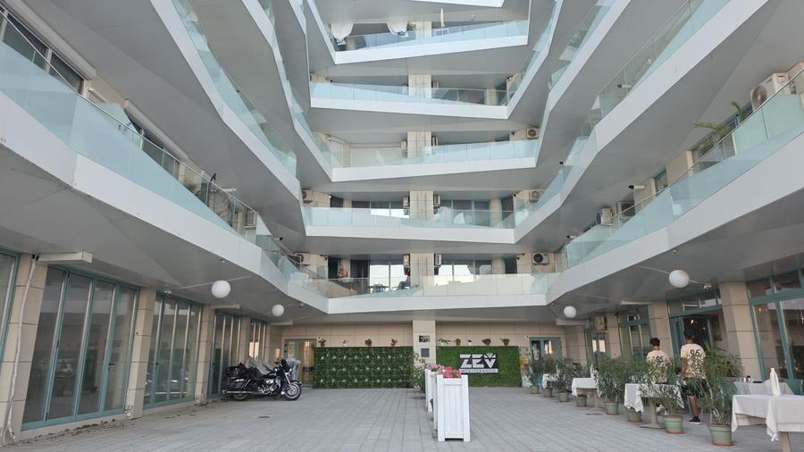 Apartament cu 2 camere decomandat, mobilat în Nord