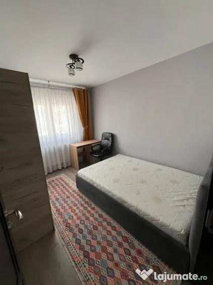 Apartament cu 3 camere decomandat în Gorjului