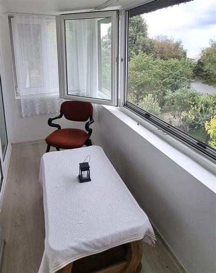 Apartament cu 3 camere circular, mobilat în Copou