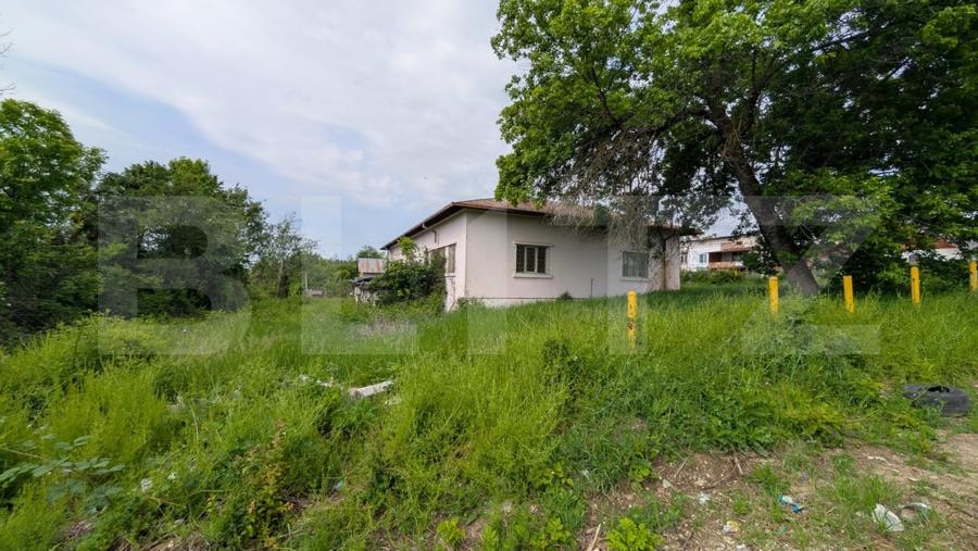 Casă individuală cu 5 camere cu Canalizare în Moreni
