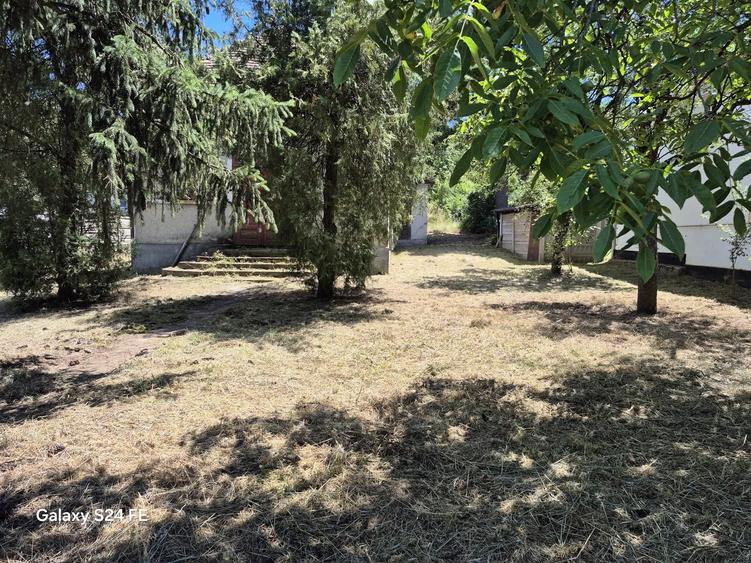 Teren de 100 mp, în Simeria Veche