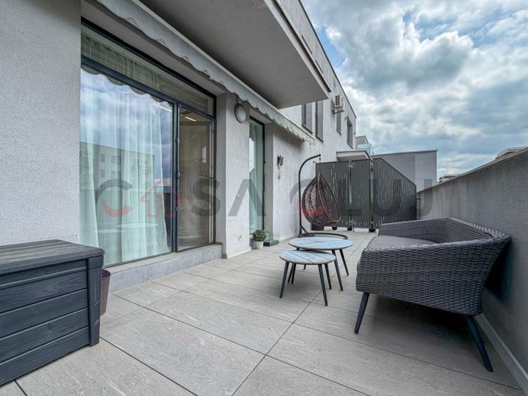 Apartament cu 4 camere semidecomandat, mobilat în Gheorgheni