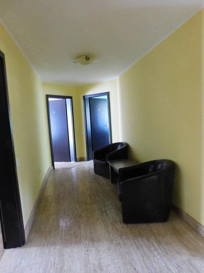 Casă cu Teren 383 Mp în Zamora