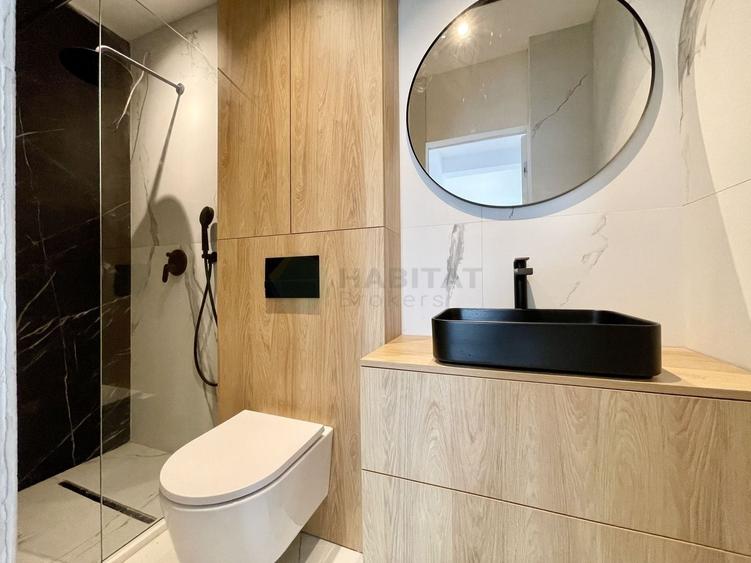 Casă individuală cu 5 camere cu Canalizare în Tunari