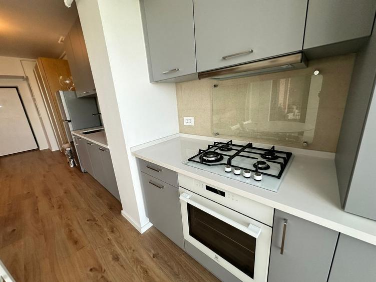Apartament cu 2 camere decomandat în Sisești