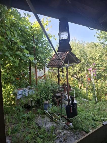 Casă cu 3 camere în Bogați