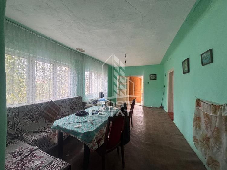 Casă individuală cu 5 camere cu Canalizare în Dudeștii Vechi