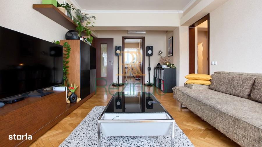 4 camere in bloc '80 | Sud | Bd. Carol | VIDEO - 11