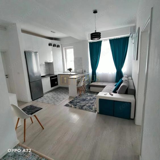 Apartament cu 3 camere semidecomandat, mobilat în Soarelui