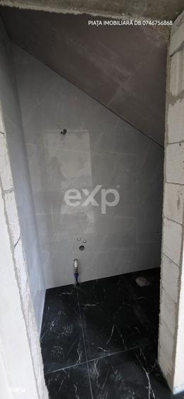 Casă cu 4 camere cu Teren 250 Mp în Matraca