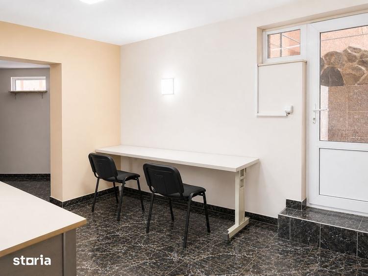 Casă cu 5 camere cu Teren 298 Mp în Rogerius