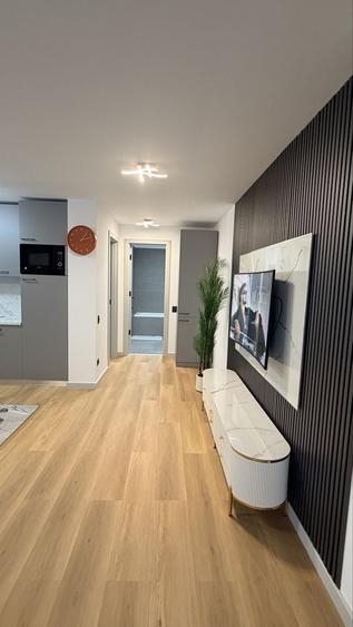 Apartament cu 2 camere decomandat în Dumbrăvița