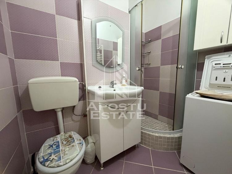 Apartament cu 2 camere semidecomandat în Complex Studențesc