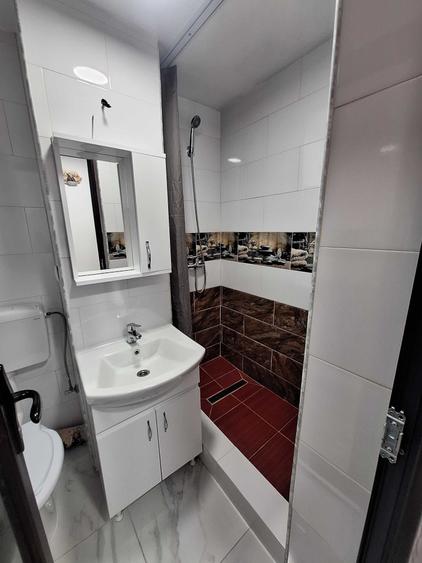 Apartament cu 2 camere semidecomandat în Nenciulești