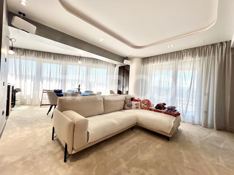 Apartament cu 3 camere semidecomandat, mobilat în Mănăștur