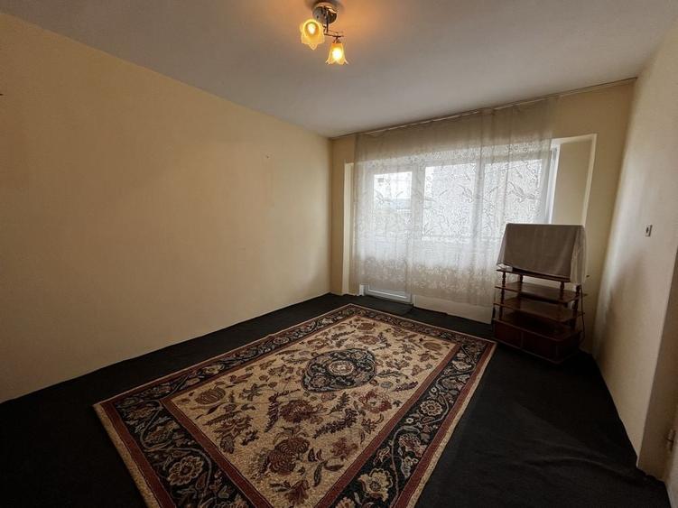 Garsonieră decomandată în Obor