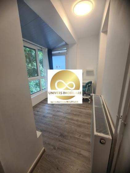 Apartament cu 3 camere decomandat în Primăverii