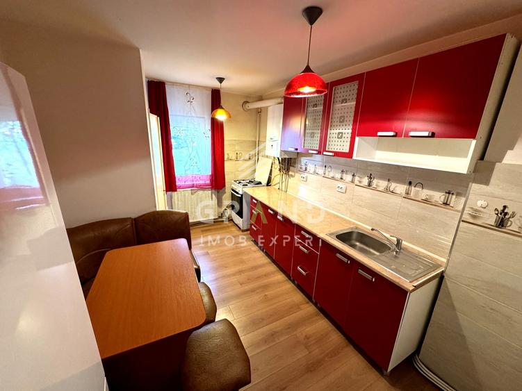 Apartament cu 3 camere decomandat, mobilat în Zorilor