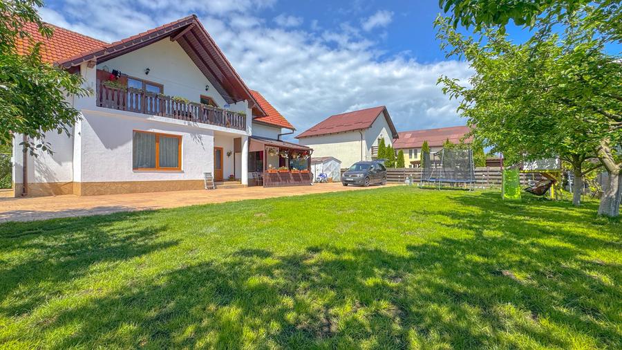 Casă individuală cu 5 camere cu Canalizare în Bod