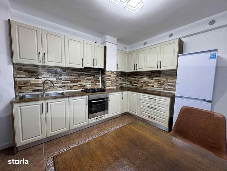 Apartament cu 3 camere decomandat în Ultracentral
