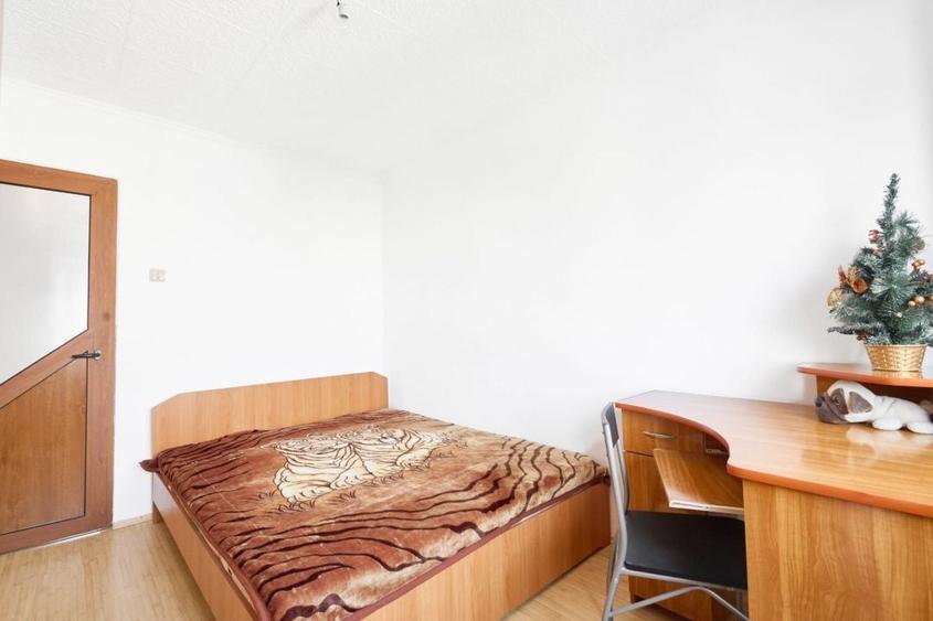 Apartament cu 4 camere decomandat, mobilat în Găvana 3