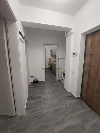 Apartament cu 2 camere decomandat, mobilat în Central — fotografia 3