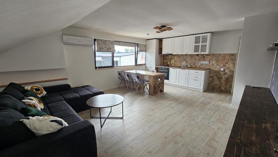 Apartament cu 2 camere decomandat în Exterior Vest