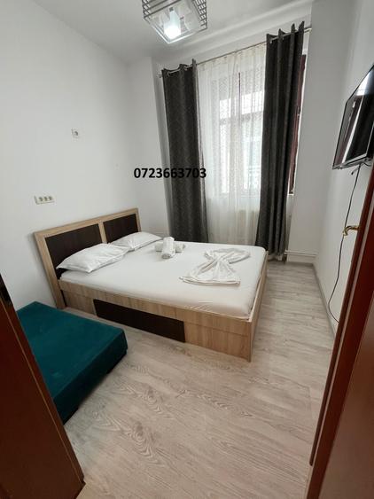 Apartament 2 camere transformat in 3 Mamaia,  lângă Hotel Regal  118000 euro - 11