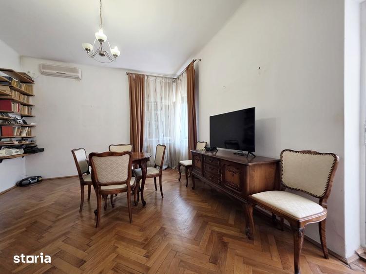 Apartament cu 3 camere decomandat în Floreasca