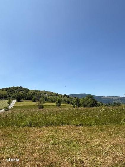 Teren de 1820 mp, în Săcuieu