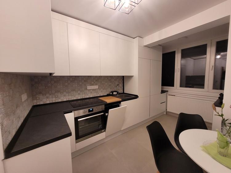 Apartament cu 2 camere decomandat în Drumul Carului