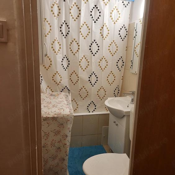 Garsonieră semidecomandată în Titan