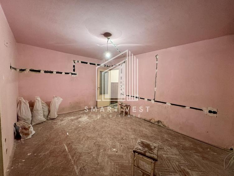 Apartament cu 2 camere semidecomandat în Solidarității