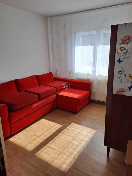 Vand Apartament 3 camere Lugoj