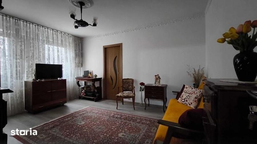 Apartament cu 2 camere nedecomandat în Malu Roșu