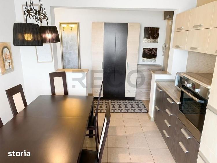 Apartament cu 3 camere decomandat în Cantemir