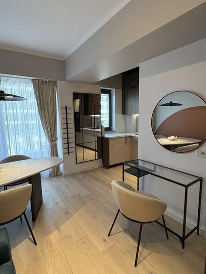 Apartament cu 2 camere semidecomandat, mobilat în Pipera