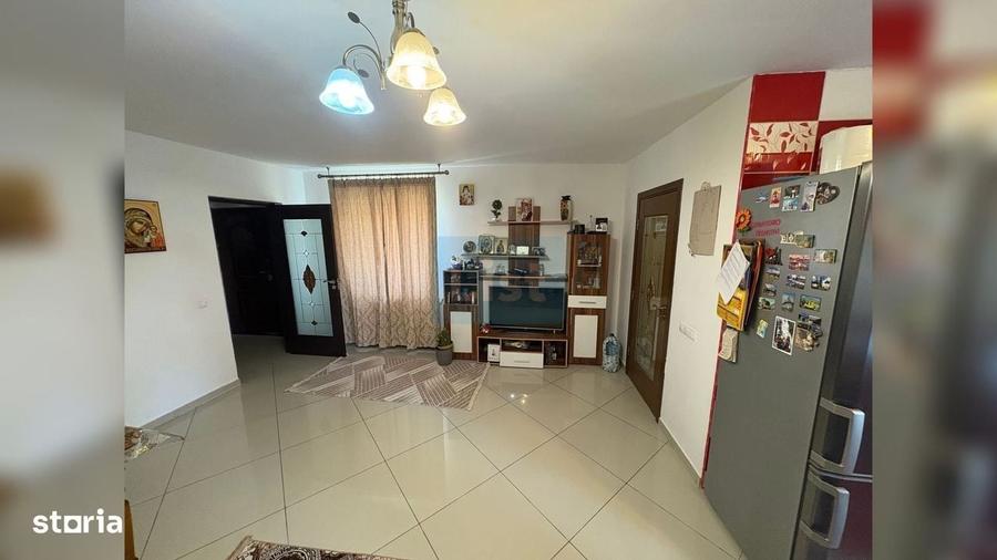 Casă cu 4 camere în Stăncești