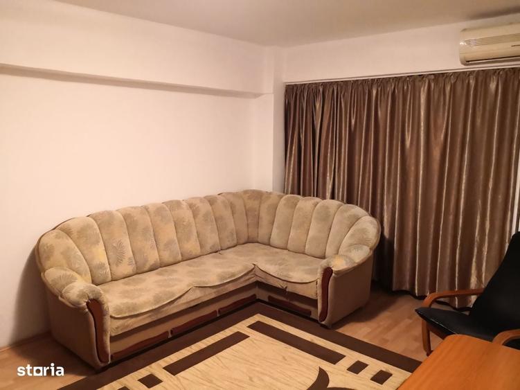 Apartament cu 2 camere în Păcii