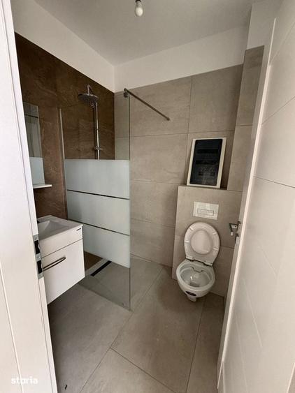 Apartament cu 4 camere în Giroc