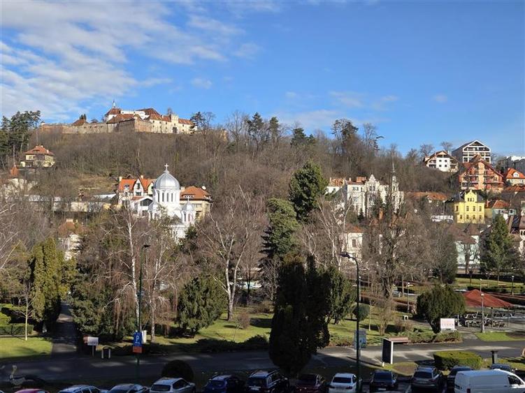 Garsonieră decomandată, mobilată în Centrul Istoric