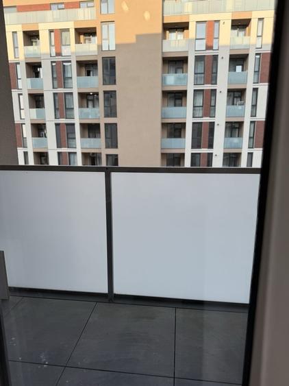 Apartament cu 2 camere decomandat în Torontalului