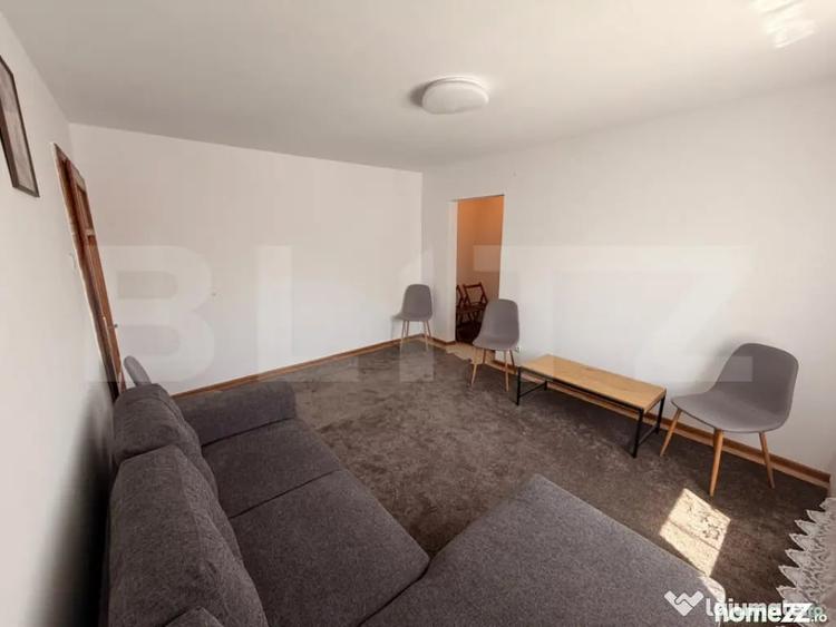 Apartament cu 2 camere semidecomandat în Micro 6